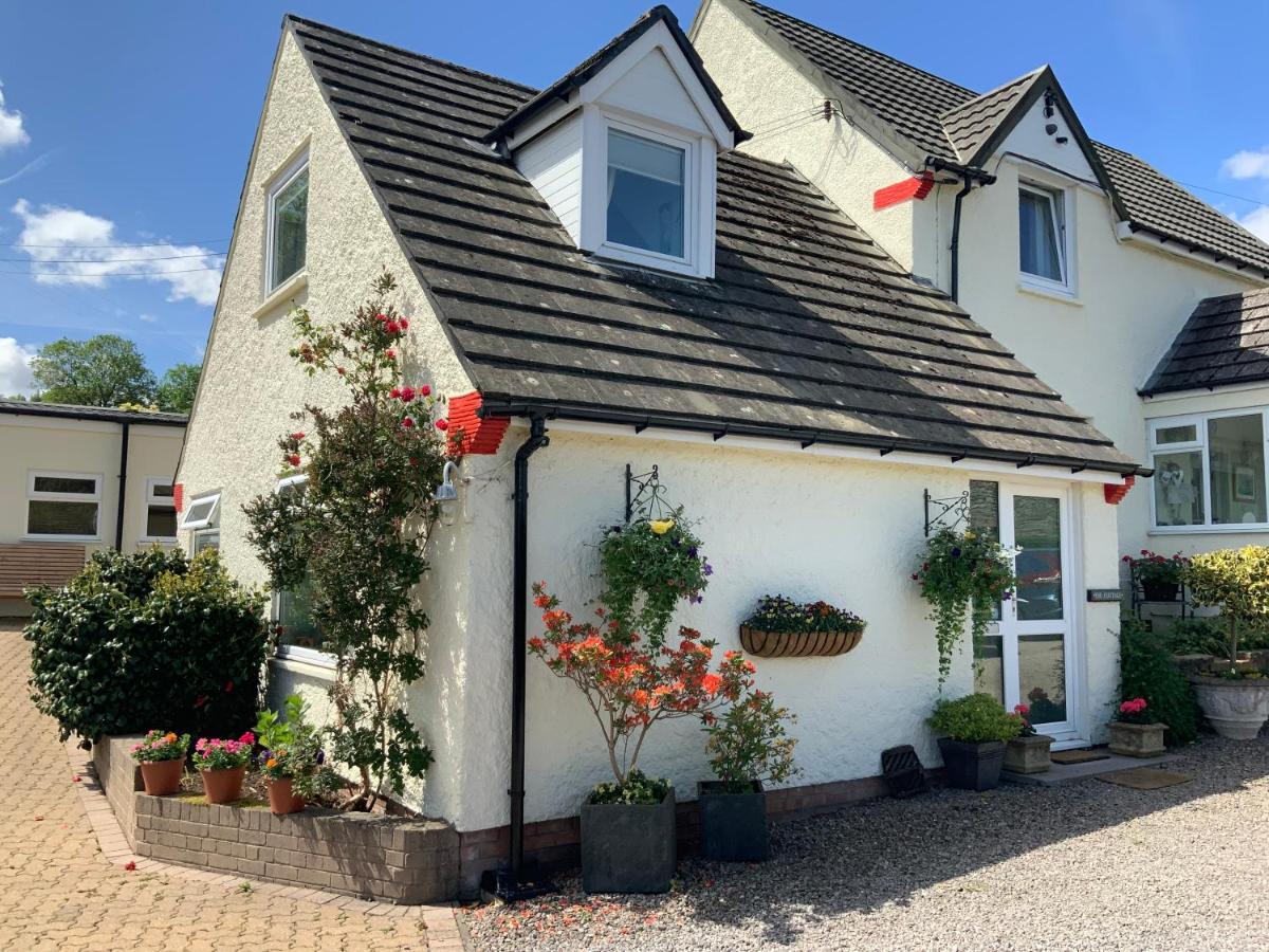 Llanwenarth Cottage A Beautiful Place To Just Be. Abergavenny Exteriör bild
