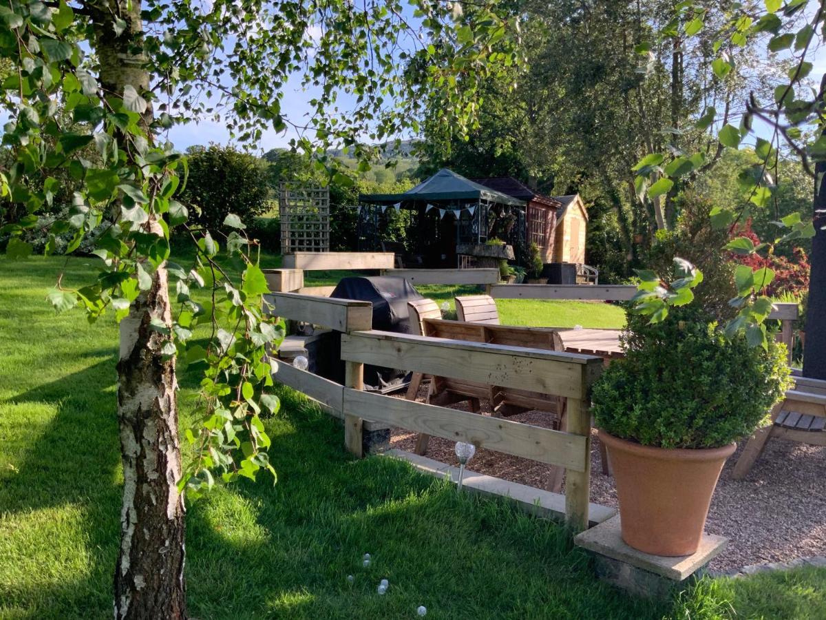 Llanwenarth Cottage A Beautiful Place To Just Be. Abergavenny Exteriör bild