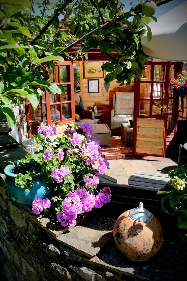 Llanwenarth Cottage A Beautiful Place To Just Be. Abergavenny Exteriör bild
